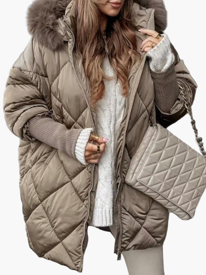 Mirla | Vinter Steppjacka med Huva och Oversize-Look - Modernt Utomhusjacka för Kalla Dagar-Eva Jonsson