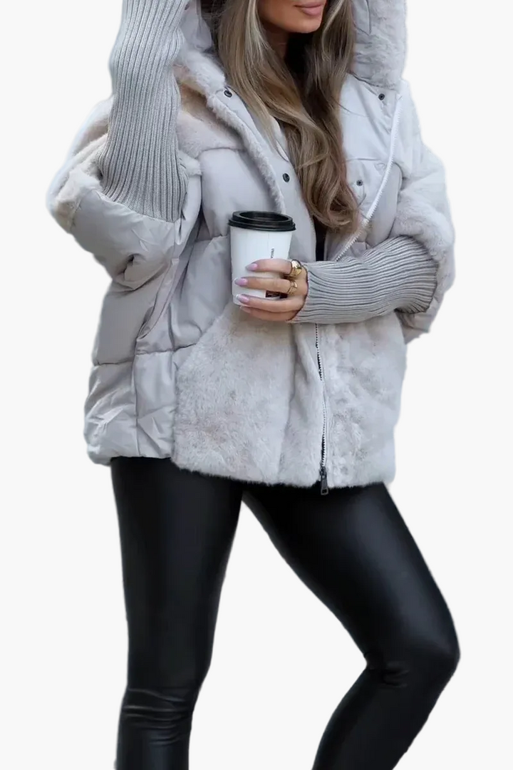 Mirla | Vinterjacka med Huva - Modeinspirerad Teddy-Quiltad Jacka för Utomhus och Vardag-Eva Jonsson