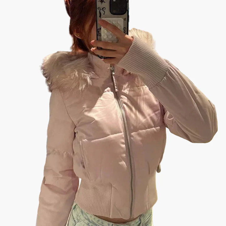 Mirla | Vinterjacka med Huva och Pälskrage - Moderiktig, Figursydd Övergångsjacka för Höst och Vinter-Eva Jonsson