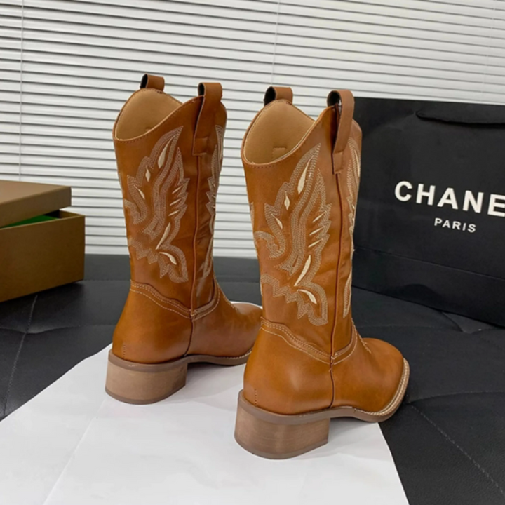 Mirla | Western stil stövlar dam med spetsig tå och blockhäls, cowboy stövlar dam-Eva Jonsson
