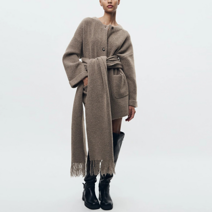 Mirla | för Damer med Knäppning och Scarf-Eva Jonsson