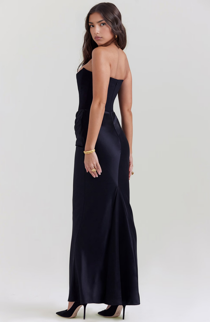 Mirla | med strapless snitt och plisserad fåll för kvinnor-Eva Jonsson