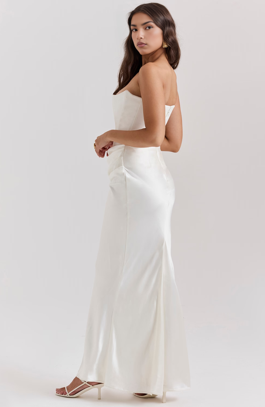 Mirla | med strapless snitt och plisserad fåll för kvinnor-Eva Jonsson