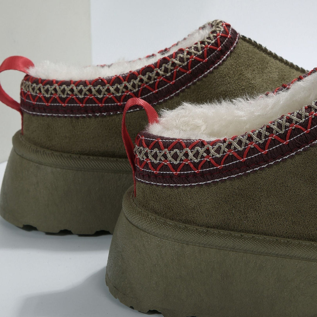 Mocka-stövlar - Slip-On - Pälsfodrade - Mocka-skor - Vinter-skor för damer-Eva Jonsson
