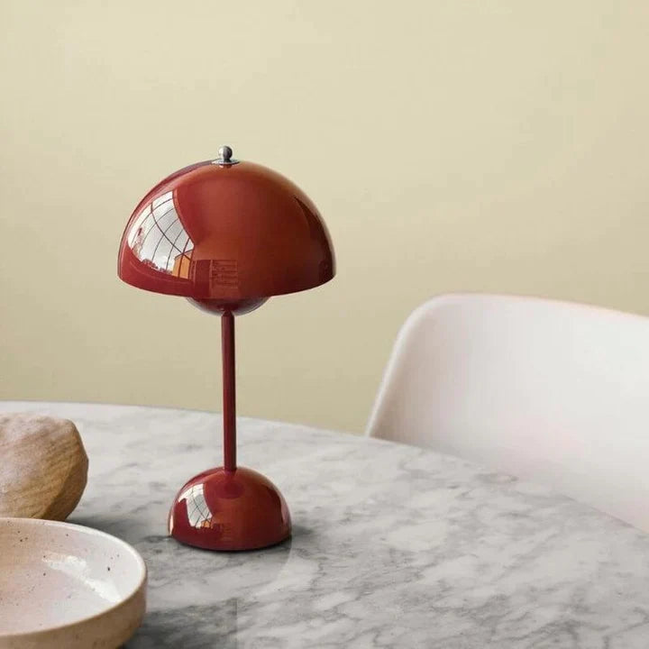 Modern bordslampa-Eva Jonsson