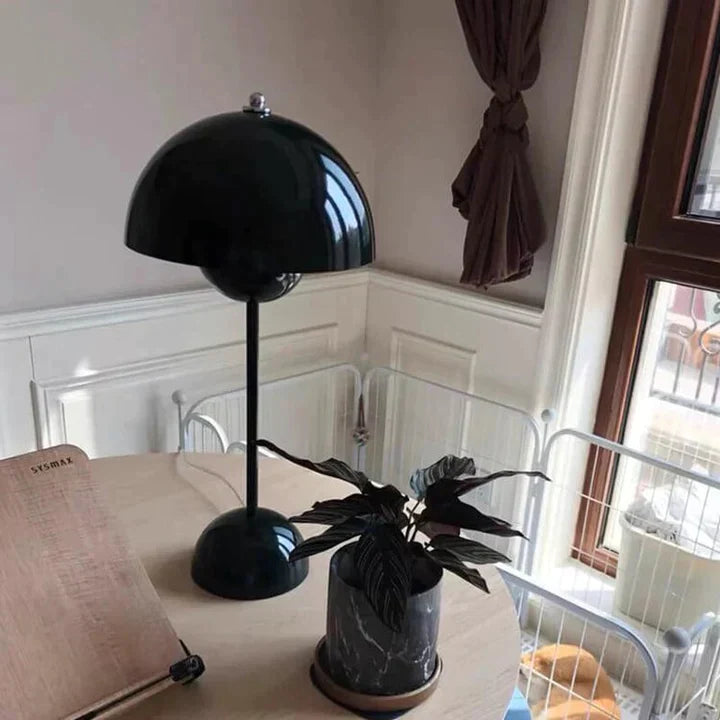 Modern bordslampa-Eva Jonsson