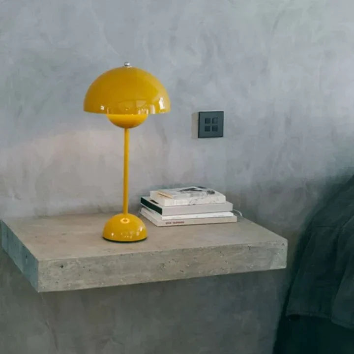 Modern bordslampa-Eva Jonsson