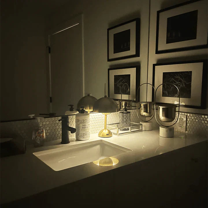 Modern bordslampa-Eva Jonsson