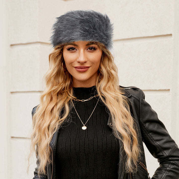 Mysigt fleecepannband för kvinnor med modern design Mirla-Eva Jonsson