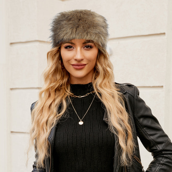 Mysigt fleecepannband för kvinnor med modern design Mirla-Eva Jonsson