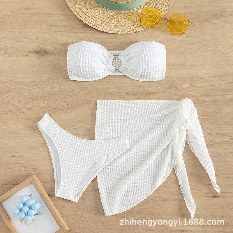 Damen Bandeau-Bikini mit durchbrochenem Design und kombinierbarem Rock Echo Archiv