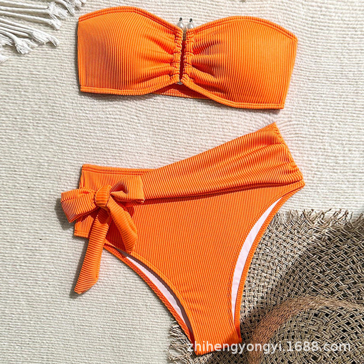 Damen Bandeau-Bikini mit modernem Wickelbund Echo Archiv