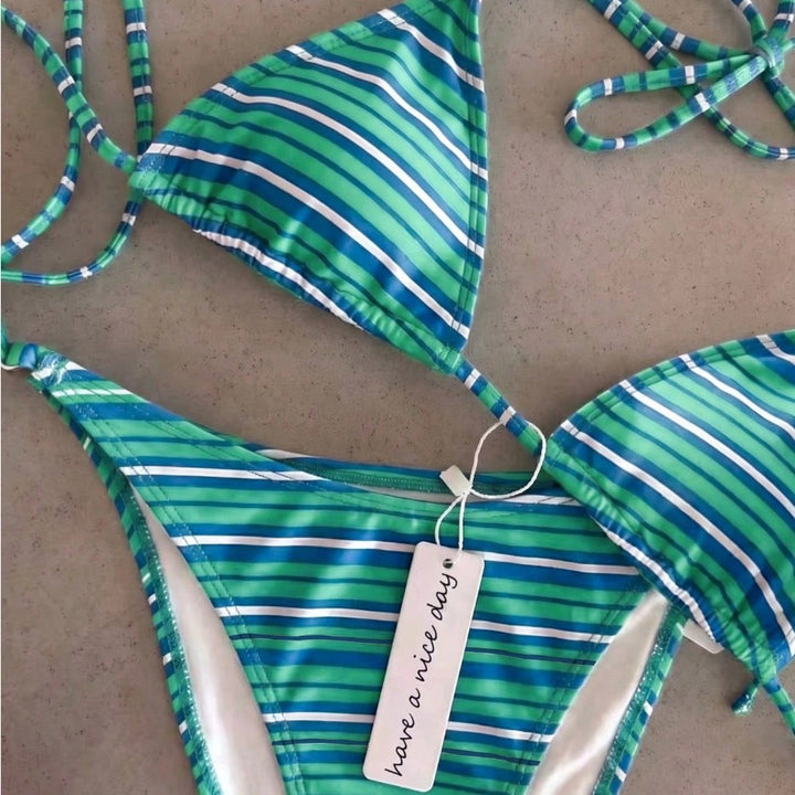 Damen Triangel-Bikini mit klassischem Punktmuster Echo Archiv