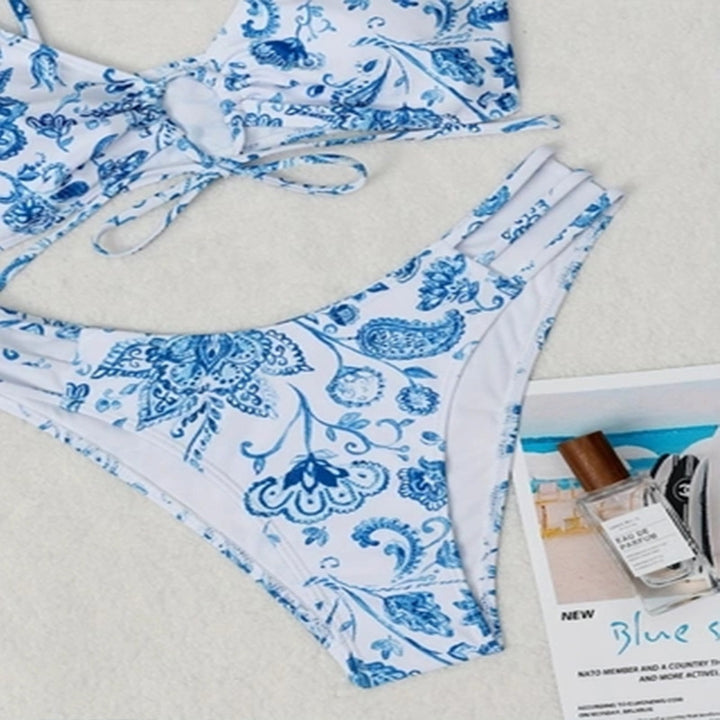 Damen Bikini-Set mit floralem Design und raffinierter Schnürung Echo Archiv