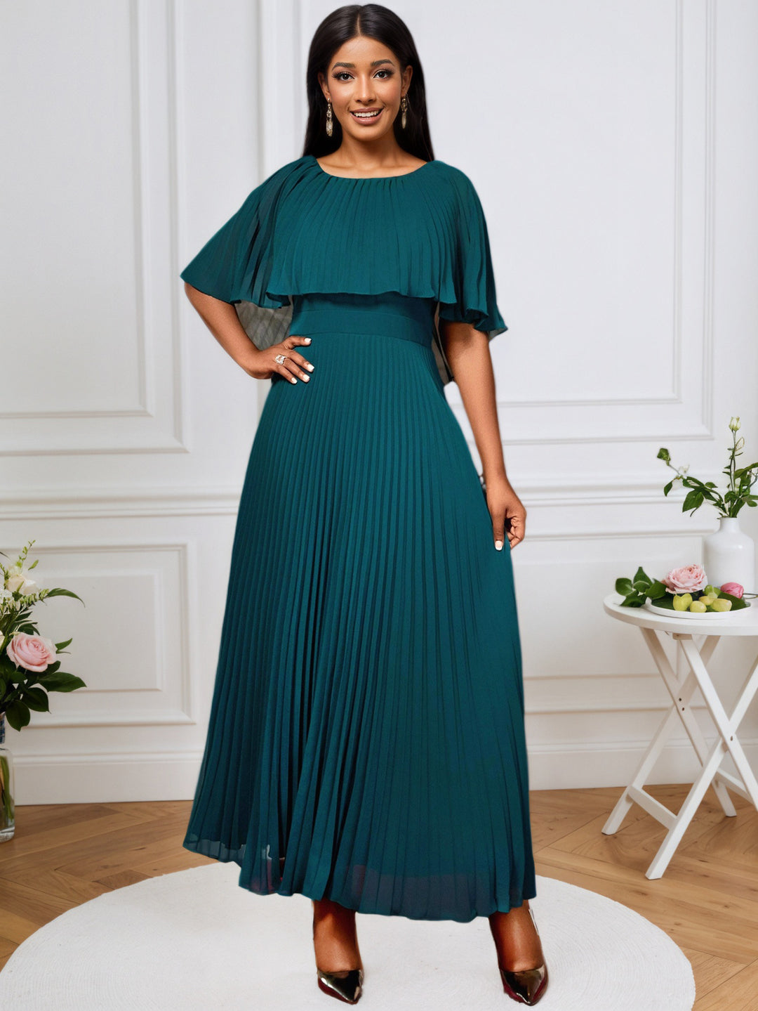 Damern Plisserat Maxiklänning med eleganta Draperingar Mirla-Eva Jonsson