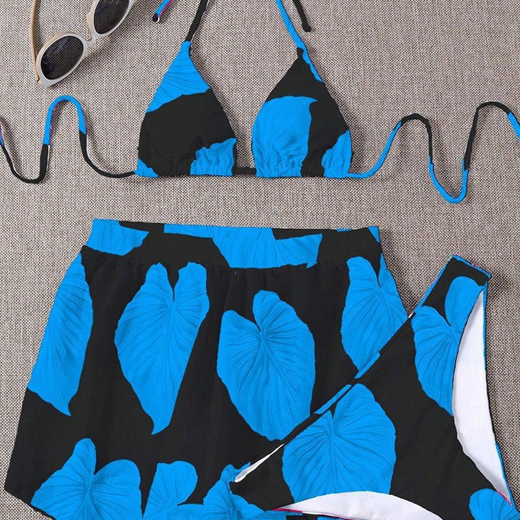 Damen Bikiniset mit modischem Rock und Triangle-Oberteil Echo Archiv