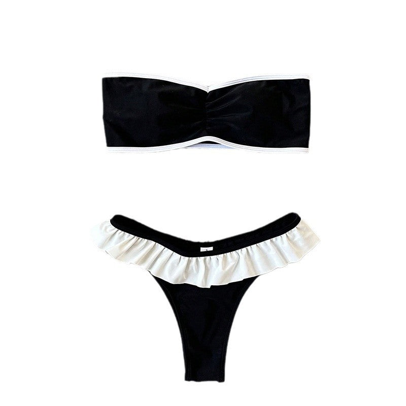 Dam Bandeau-Bikini med volangdetaljer och elegant färgkontrast Mirla-Eva Jonsson