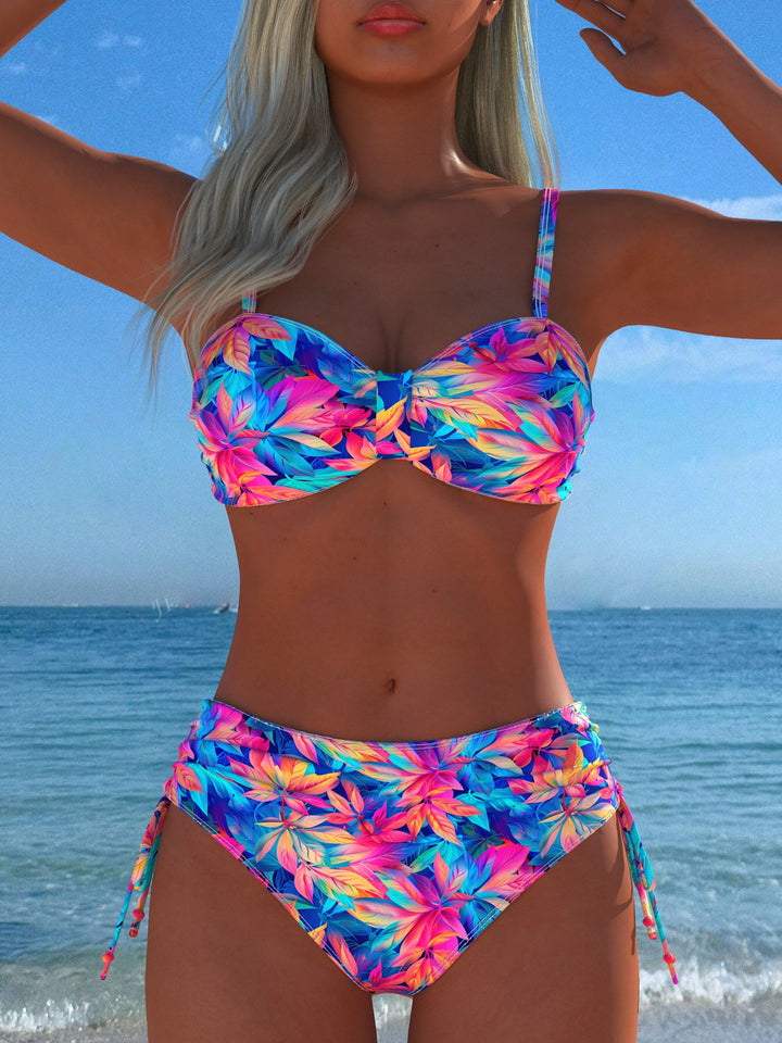 Dame Bikini-set med stiligt rutig mönster och guldfärgade accenter Mirla-Eva Jonsson