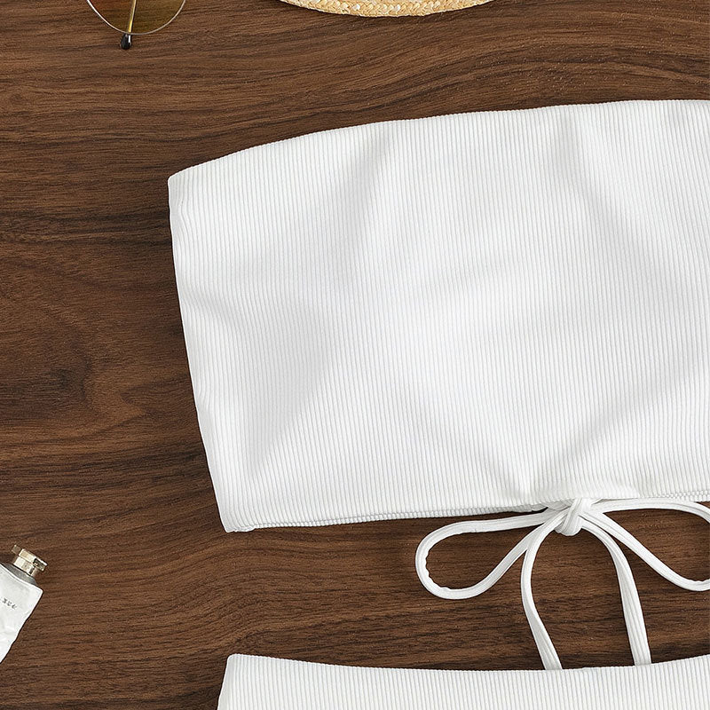 Damen Bandeau-Bikini-Set mit hohem Beinausschnitt und Bindedetails Echo Archiv