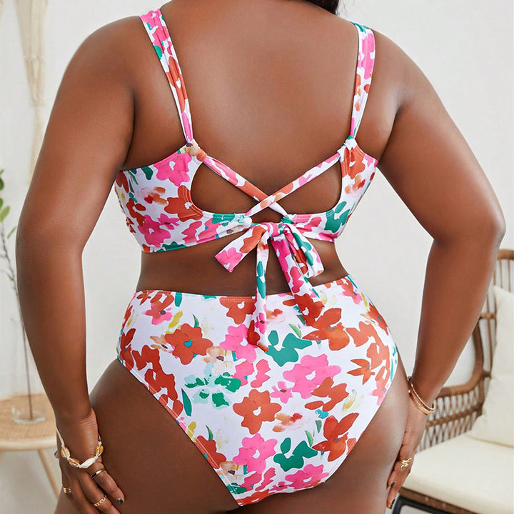 Damen Bikini-Set mit modischem Crop-Top und hochgeschnittenem Unterteil Echo Archiv