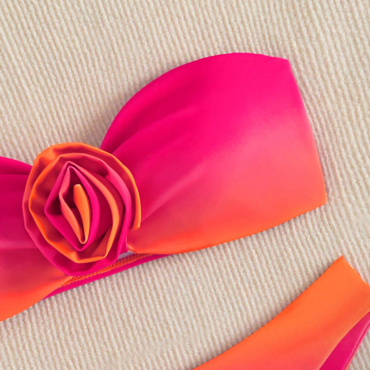 Damen Bandeau-Bikini mit floralem Herzdesign Echo Archiv