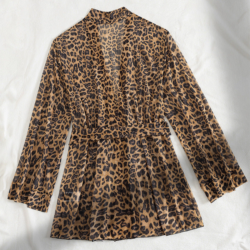 Damen luftiger Strandüberwurf mit trendy Leopardenprint Echo Archiv