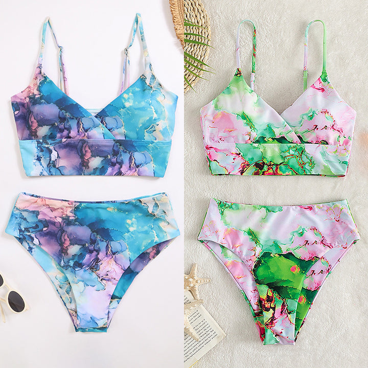 Damen Bikini-Set mit gekreuztem Oberteil und floralen Details Echo Archiv