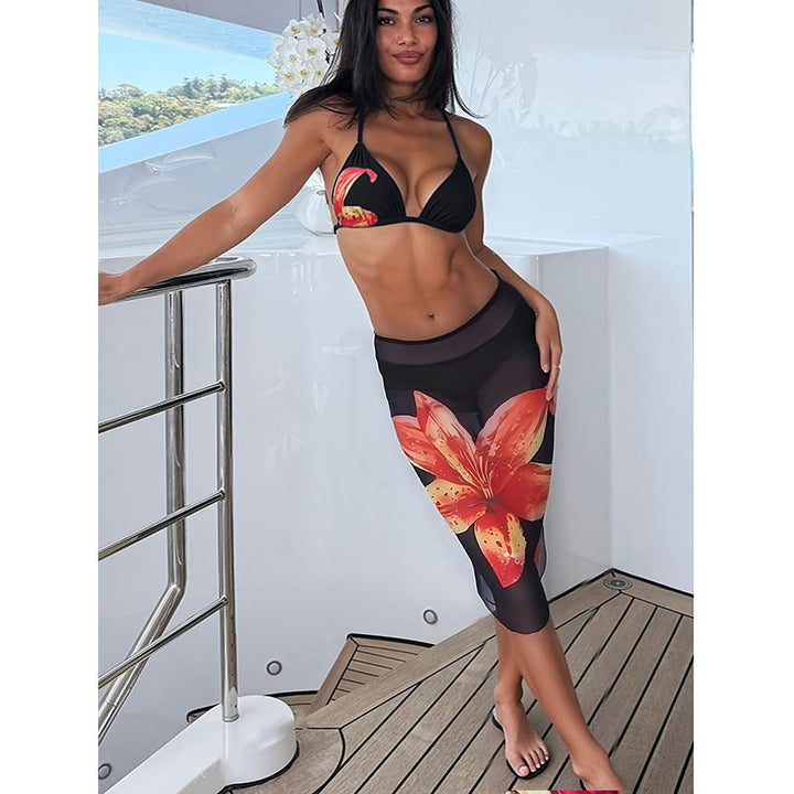 Damen Bikini-Set mit floralem Rock und Triangel-Oberteil Echo Archiv