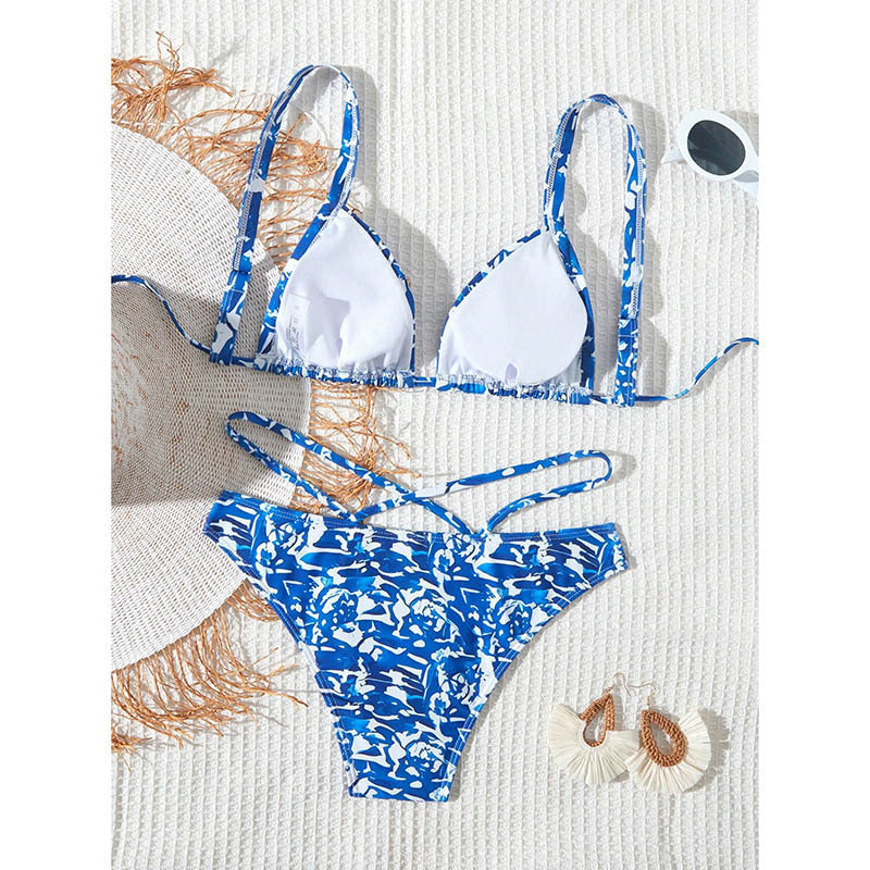 Damer Triangel-Bikini med moderiktigt knyt detaljer Mirla-Eva Jonsson