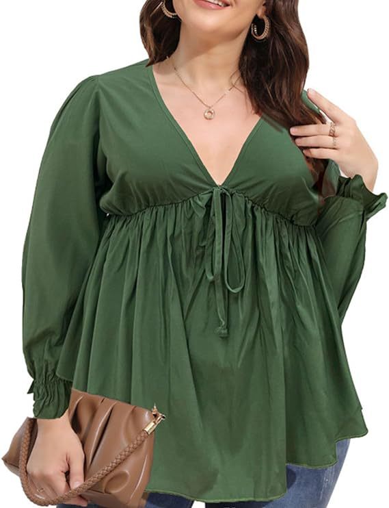 Damer blus med eleganta ruffle-detaljer och modeprint Eva Jonsson