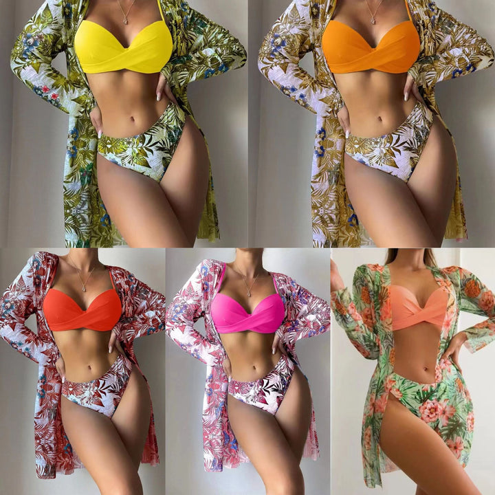 Damen Strand-Bikini mit floralen Verzierungen und elegantem Kimono Echo Archiv
