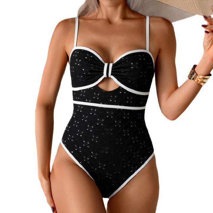Damen Eleganter Einteiler Badeanzug mit modischem Knotendesign Echo Archiv