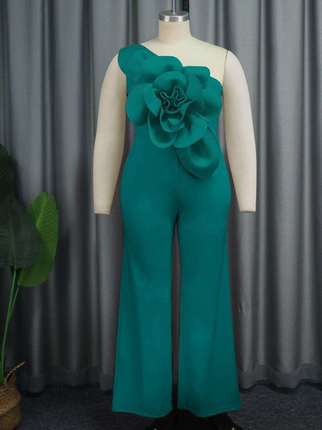 Damer Elegant Jumpsuit med blommig axeldetalj Mirla-Eva Jonsson