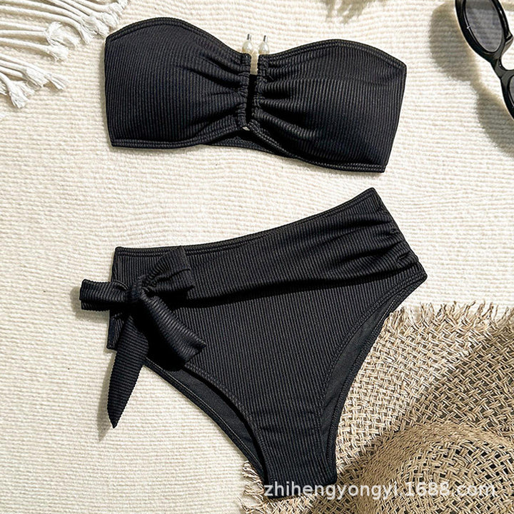 Damen Bandeau-Bikini mit modernem Wickelbund Echo Archiv