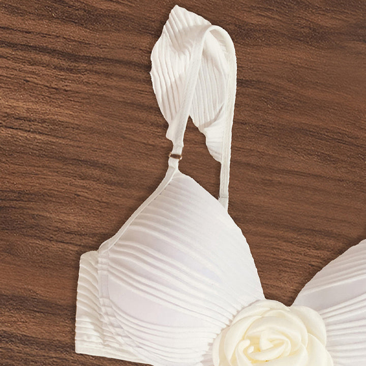Damen Einteiler Badeanzug mit floralem Design und raffinierten Cut-Out Echo Archiv