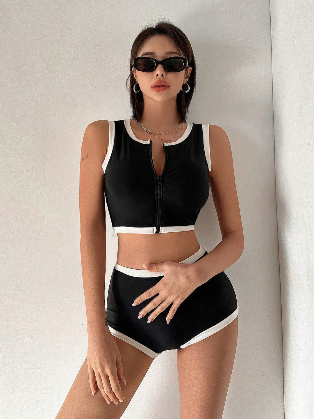 Damen Sportliches Zweiteiler-Badeoutfit Echo Archiv