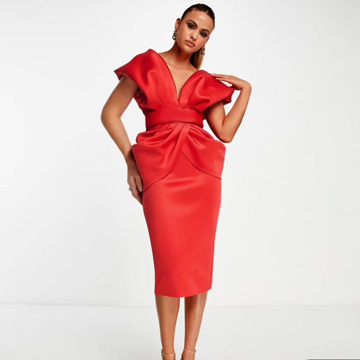 Damer Midi-klänning med elegant draperingsdesign Mirla-Eva Jonsson