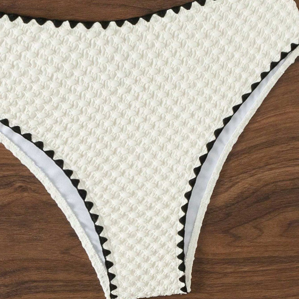Damen Bandeau-Bikini mit strukturierter Oberfläche Echo Archiv