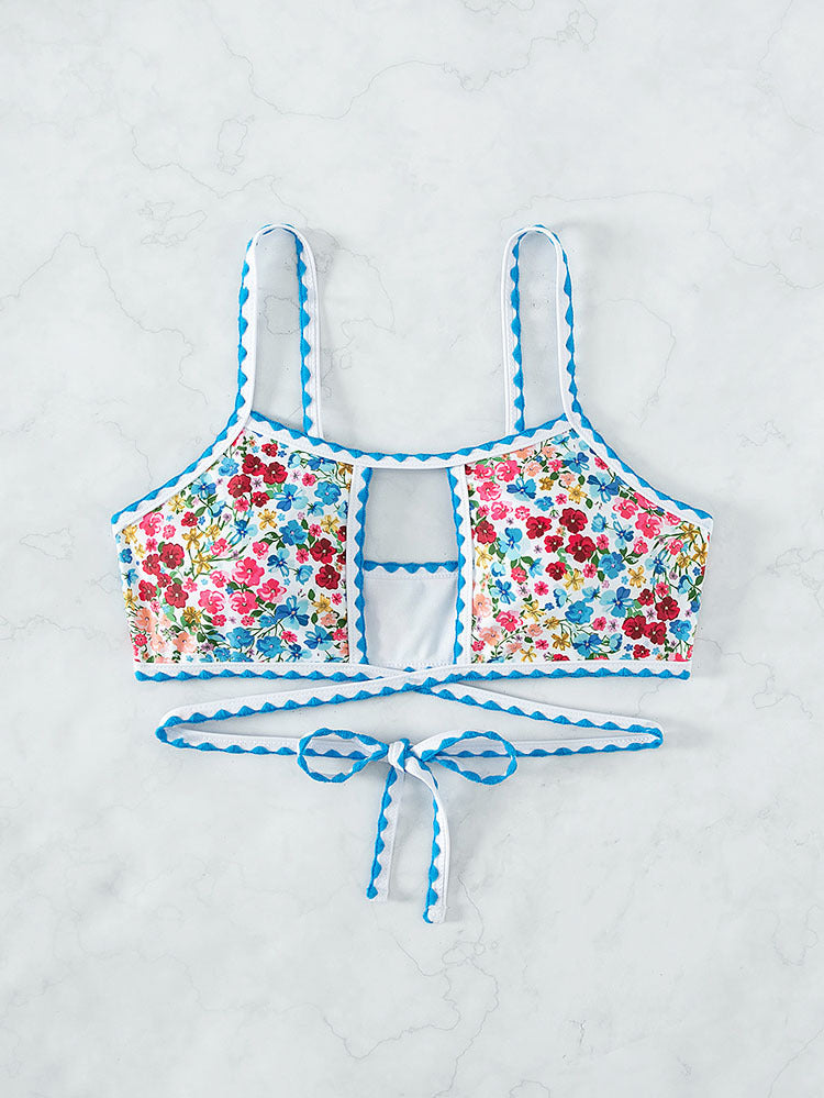 Damen Bikini-Oberteil mit floralem Design und verspielten Bindebändern Echo Archiv