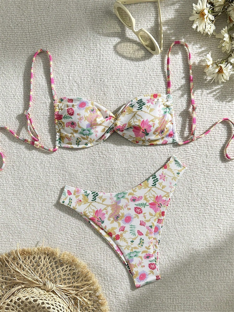 Dame Snodd Bikini med blommönster Mirla-Eva Jonsson