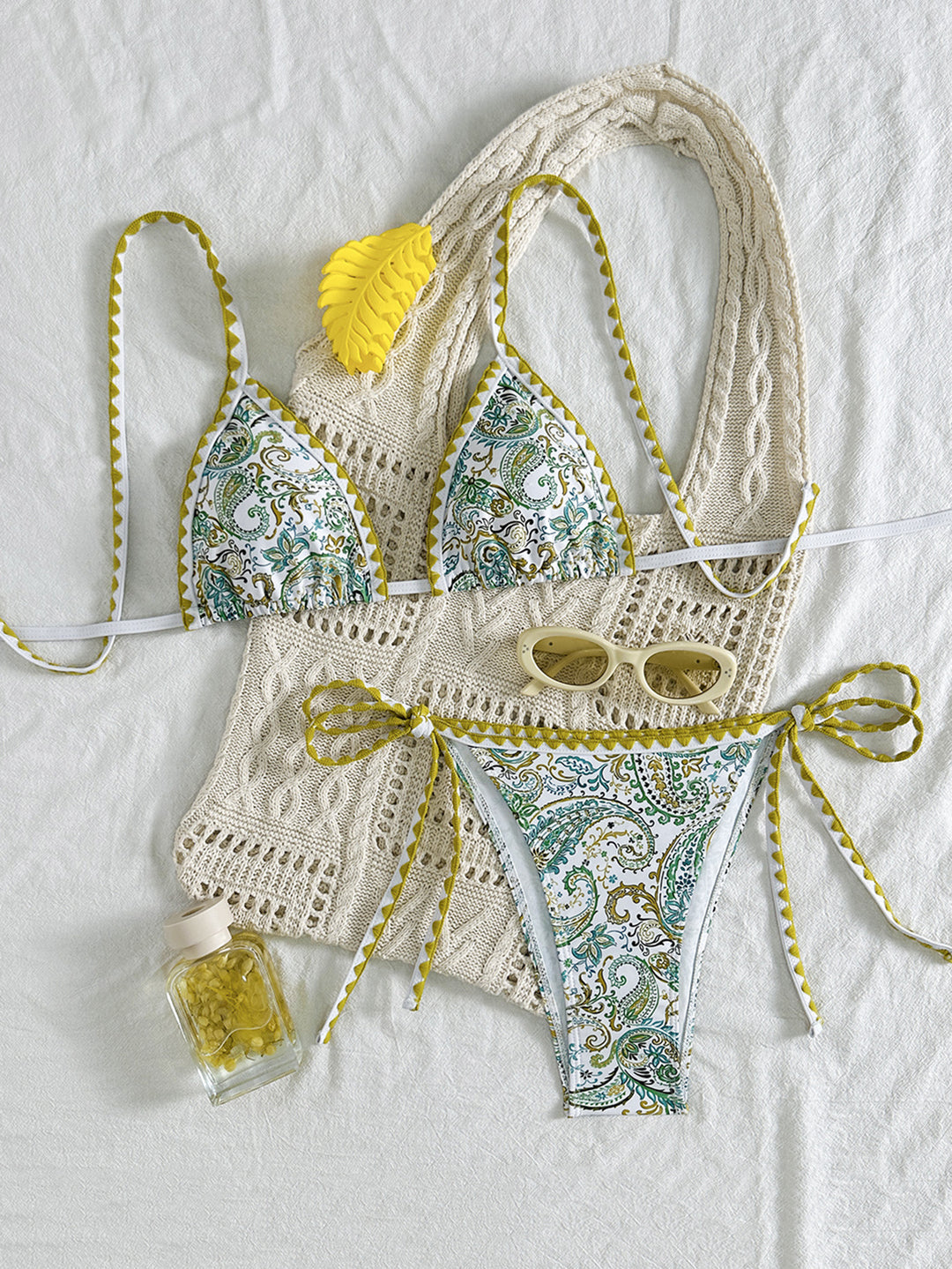 Damen Triangel-Bikini mit modischem Paisleymuster und eleganter Häkeloptik Echo Archiv