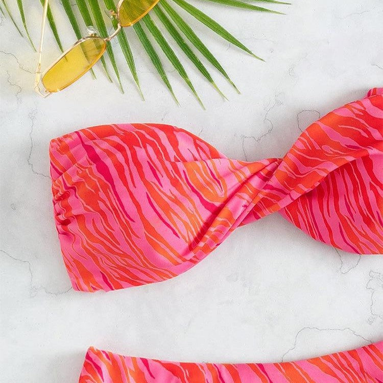 Damen Bandeau-Bikini mit Volant und geschmackvollem Muster Echo Archiv