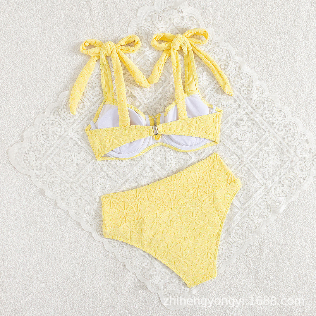 Damen Hochgeschnittener Bikini mit verspieltem Bindungssystem Echo Archiv