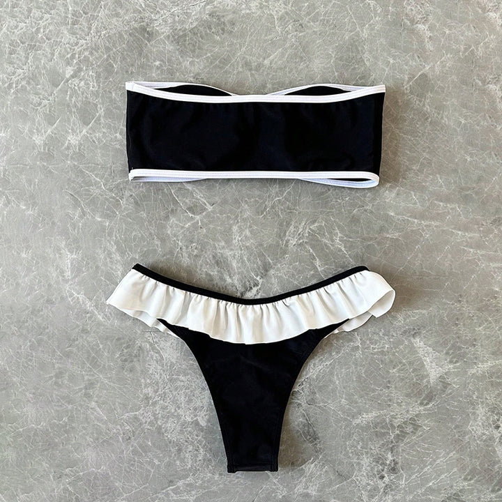 Dam Bandeau-Bikini med volangdetaljer och elegant färgkontrast Mirla-Eva Jonsson