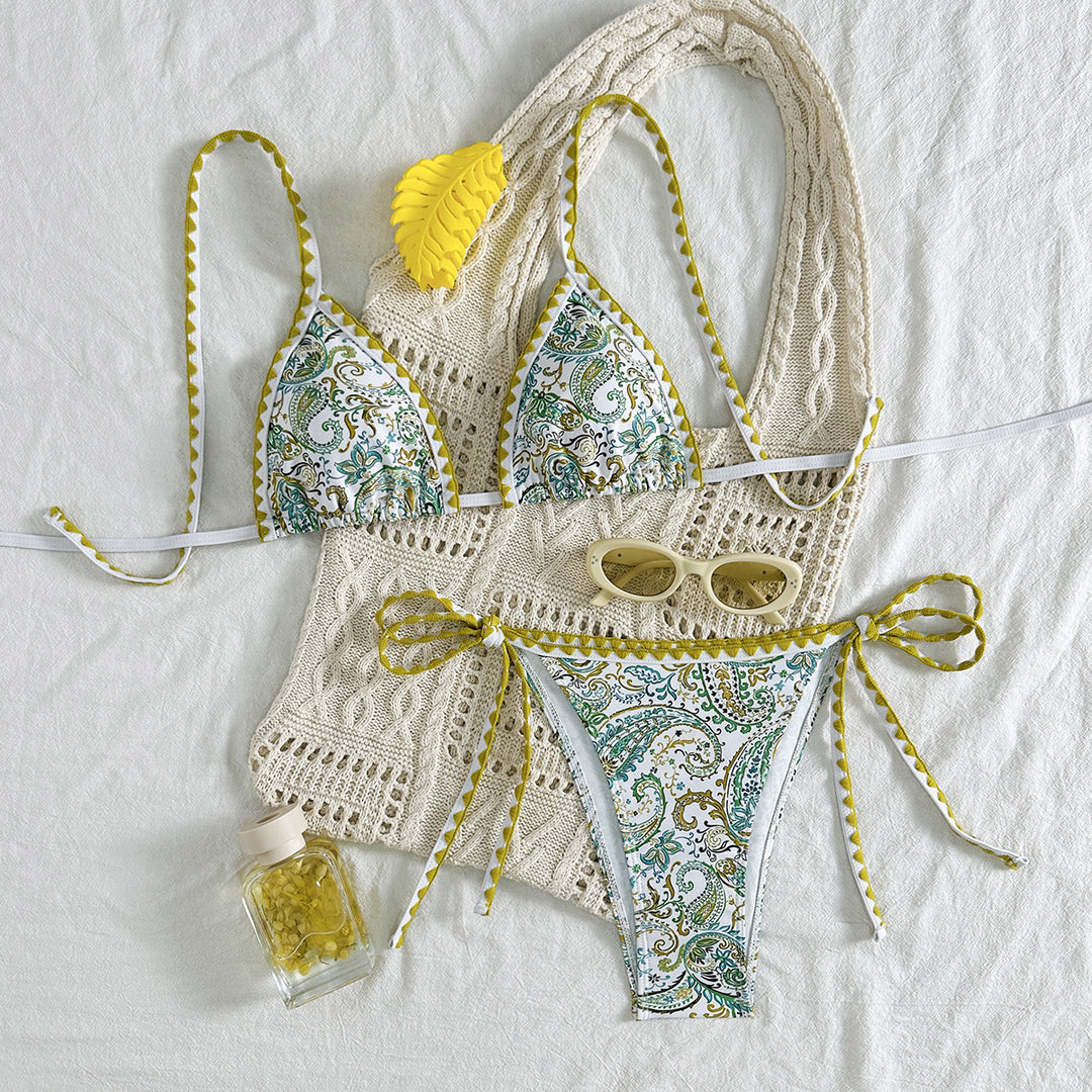 Damen Triangel-Bikini mit modischem Paisleymuster und eleganter Häkeloptik Echo Archiv