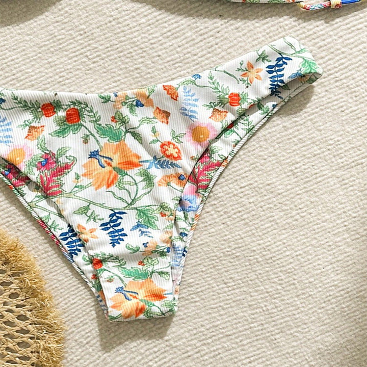Dame Snodd Bikini med blommönster Mirla-Eva Jonsson