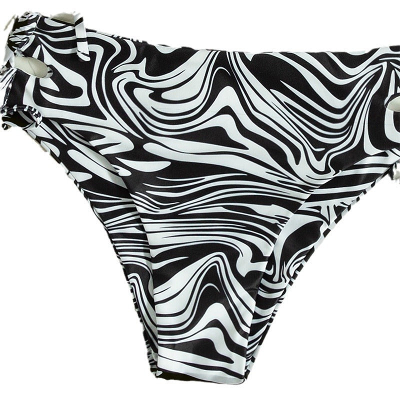 Damen Bikiniset mit verstellbaren Schnürdetails und maritimen Wellenmuster Echo Archiv