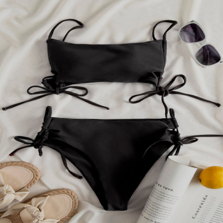 Damen Bandeau-Bikini mit raffinierten Bindebändern Echo Archiv