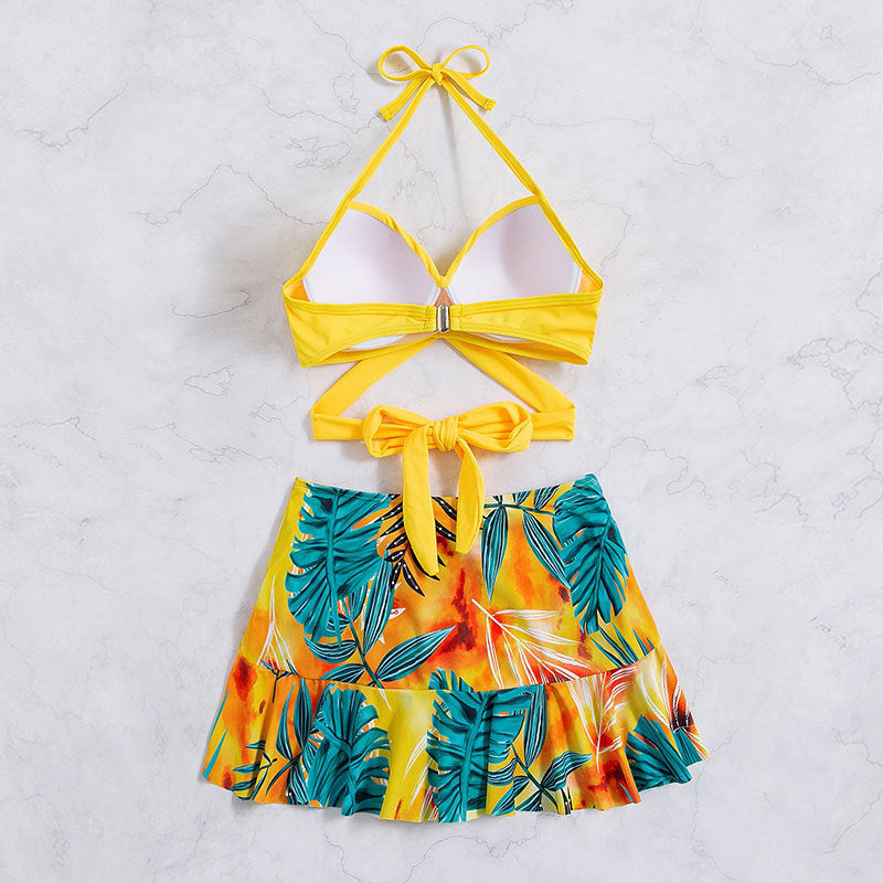 Damen Bikini-Set mit Rüschenrock und verstellbaren Trägern Echo Archiv