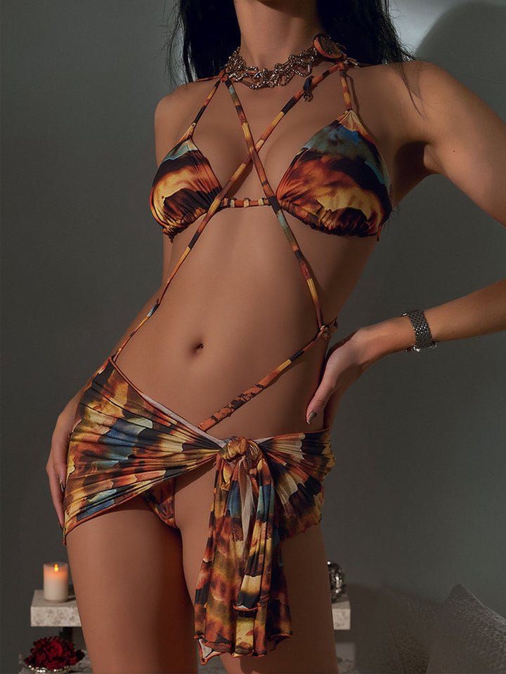 Damen Triangel-Bikini mit modischem Wickelrock und eleganter Bindeoption Echo Archiv